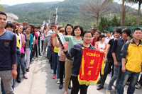 創(chuàng)美佳2014年拔河比賽第一名